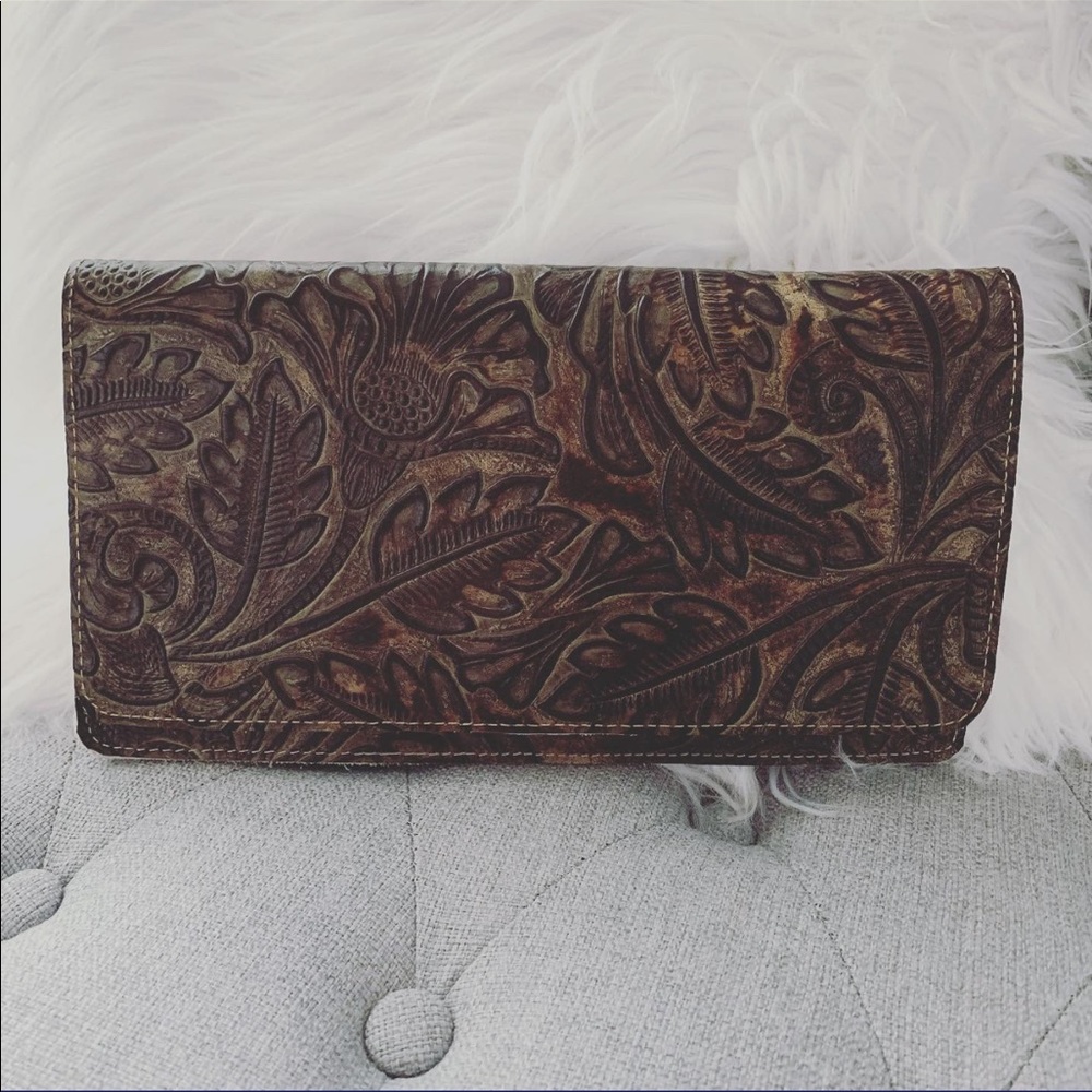 Leather Clutch ❤️